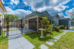 529 Lakeside Cir, Sunrise, FL 33326 - Photo 43