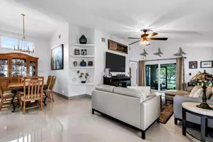 529 Lakeside Cir, Sunrise, FL 33326 - Photo 3