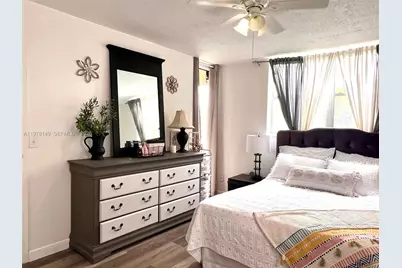 2811 Somerset Dr #211, Lauderdale Lakes, FL 33311 - Photo 13