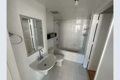 690 SW 1st Ct #1128, Miami, FL 33130 - Photo 17