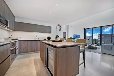 88 SW 7th St #1810, Miami, FL 33130 - Photo 3