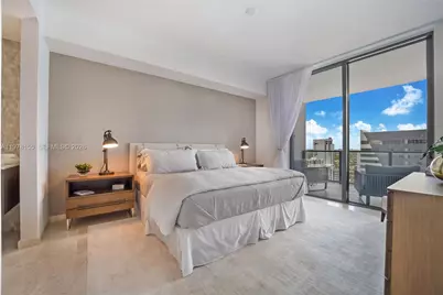88 SW 7th St #1810, Miami, FL 33130 - Photo 7