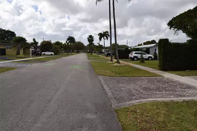 5317 Van Buren St, Hollywood, FL 33021 - Photo 37