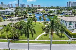 580 Egret Dr, Hallandale Beach, FL 33009 - Photo 41
