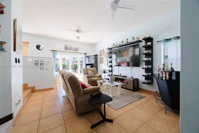 18438 NW 11th St, Pembroke Pines, FL 33029 - Photo 19