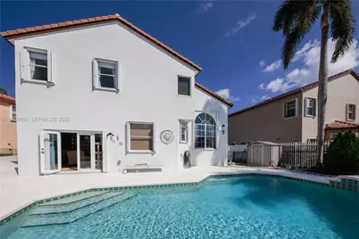 18438 NW 11th St, Pembroke Pines, FL 33029 - Photo 5