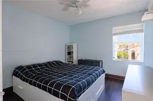 18438 NW 11th St, Pembroke Pines, FL 33029 - Photo 9