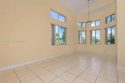 15853 SW 10th St, Pembroke Pines, FL 33027 - Photo 5
