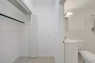 34 Bal Bay Dr, Bal Harbour, FL 33154 - Photo 19