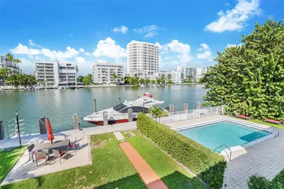 34 Bal Bay Dr #4, Bal Harbour, FL 33154 - Photo 5