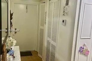 5100 SW 64th Ave, Davie, FL 33314 - Photo 5