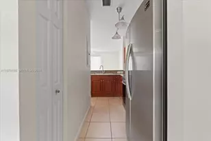 9239 SW 227th St, Cutler Bay, FL 33190 - Photo 9
