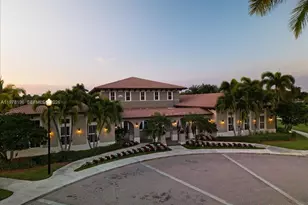 9239 SW 227th St, Cutler Bay, FL 33190 - Photo 31