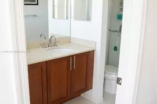 1308 SW 3rd Ct, Fort Lauderdale, FL 33312 - Photo 19