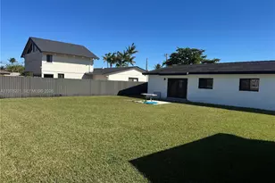 2832 SW 124th Ct, Miami, FL 33175 - Photo 19