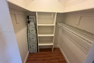 415 NE 2nd St, Hallandale Beach, FL 33009 - Photo 7