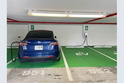 1800 Sunset Harbour Dr #715, Miami Beach, FL 33139 - Photo 33