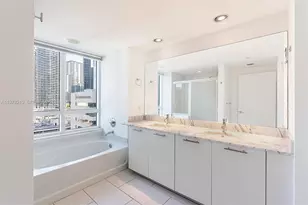 951 Brickell Ave, Miami, FL 33131 - Photo 9