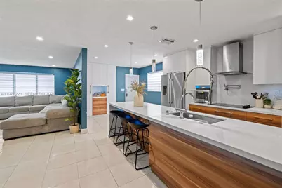 2210 NW 47th Ave, Lauderhill, FL 33313 - Photo 9