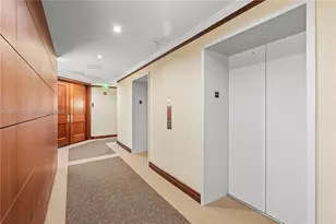 1425 Brickell Ave, Miami, FL 33131 - Photo 3
