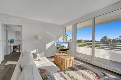 7800 Collins Ave #409, Miami Beach, FL 33141 - Photo 5