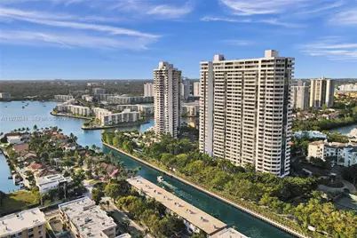 2000 Island Blvd #2802, Aventura, FL 33160 - Photo 67