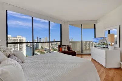 2000 Island Blvd #2802, Aventura, FL 33160 - Photo 27