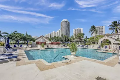 2000 Island Blvd #2802, Aventura, FL 33160 - Photo 45