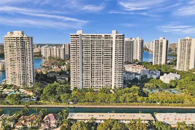 2000 Island Blvd #2802, Aventura, FL 33160 - Photo 63