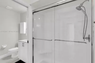 8751 SW 215th Ter, Cutler Bay, FL 33189 - Photo 15