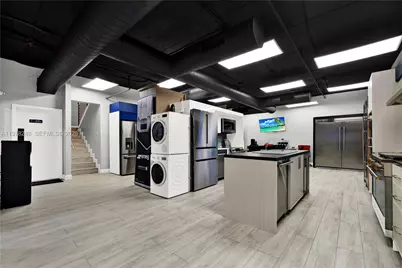 7770 NW 46th St #23, Doral, FL 33166 - Photo 5