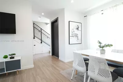 211 SE 4th St #3, Hallandale Beach, FL 33009 - Photo 3