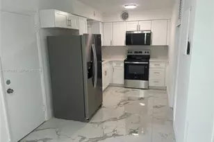 2000 Buchanan St, Hollywood, FL 33020 - Photo 3