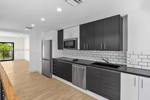 1134 71st St, Miami Beach, FL 33141 - Photo 15