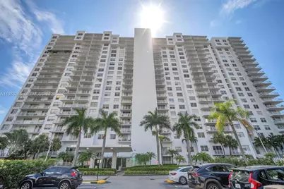 2801 NE 183rd St #1108W, Aventura, FL 33160 - Photo 25