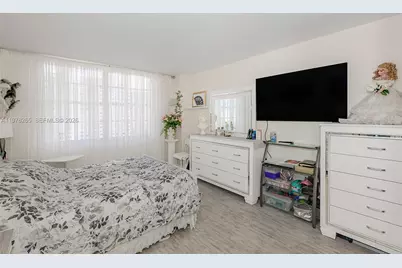 2801 NE 183rd St #1108W, Aventura, FL 33160 - Photo 19