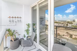 401 69th St, Miami Beach, FL 33141 - Photo 13