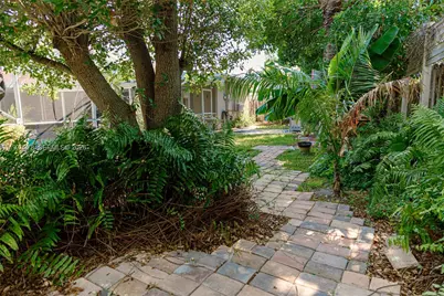 809 SE 14th Dr, Deerfield Beach, FL 33441 - Photo 11