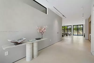 3457 Oak Ave, Miami, FL 33133 - Photo 5