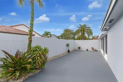 14358 SW 168th St, Miami, FL 33177 - Photo 31