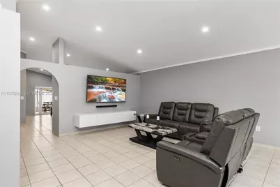 14358 SW 168th St, Miami, FL 33177 - Photo 13