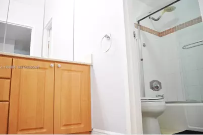 100 Lincoln Rd #728, Miami Beach, FL 33139 - Photo 5