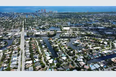 2416 NE 19th Ter, Wilton Manors, FL 33305 - Photo 21