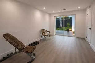 2416 NE 19th Terrace, Wilton Manors, FL 33305 - Photo 9