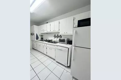 100 Lincoln Rd #524, Miami Beach, FL 33139 - Photo 3