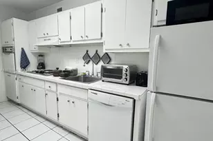 100 Lincoln Rd, Miami Beach, FL 33139 - Photo 3