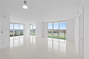 50 Biscayne Blvd, Miami, FL 33132 - Photo 3