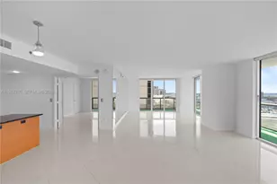 50 Biscayne Blvd, Miami, FL 33132 - Photo 9
