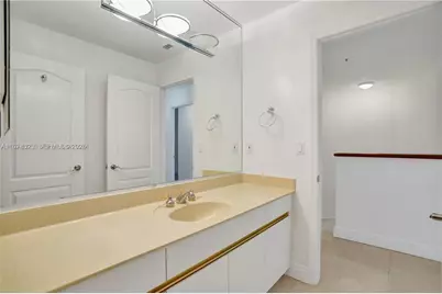 1415 Sunset Harbour Dr #202, Miami Beach, FL 33139 - Photo 31