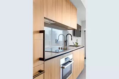 121 NE 5th Street #3004, Miami, FL 33132 - Photo 11